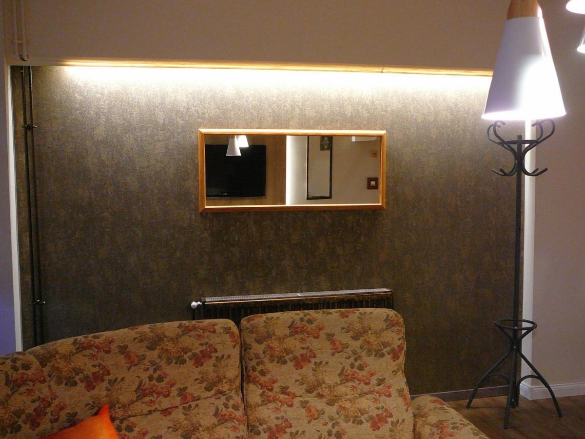 Dunakanyar Apartment Tahitófalu エクステリア 写真